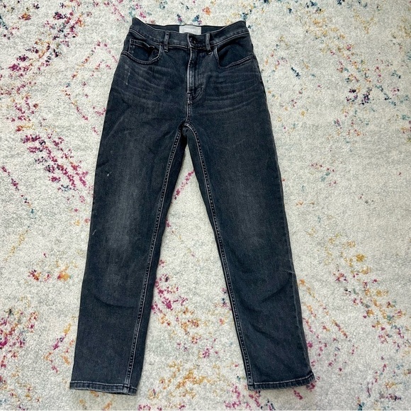 Everlane Cheeky‎ Straight Jean in Washed Black sz 26 Crop - Picture 2 of 7